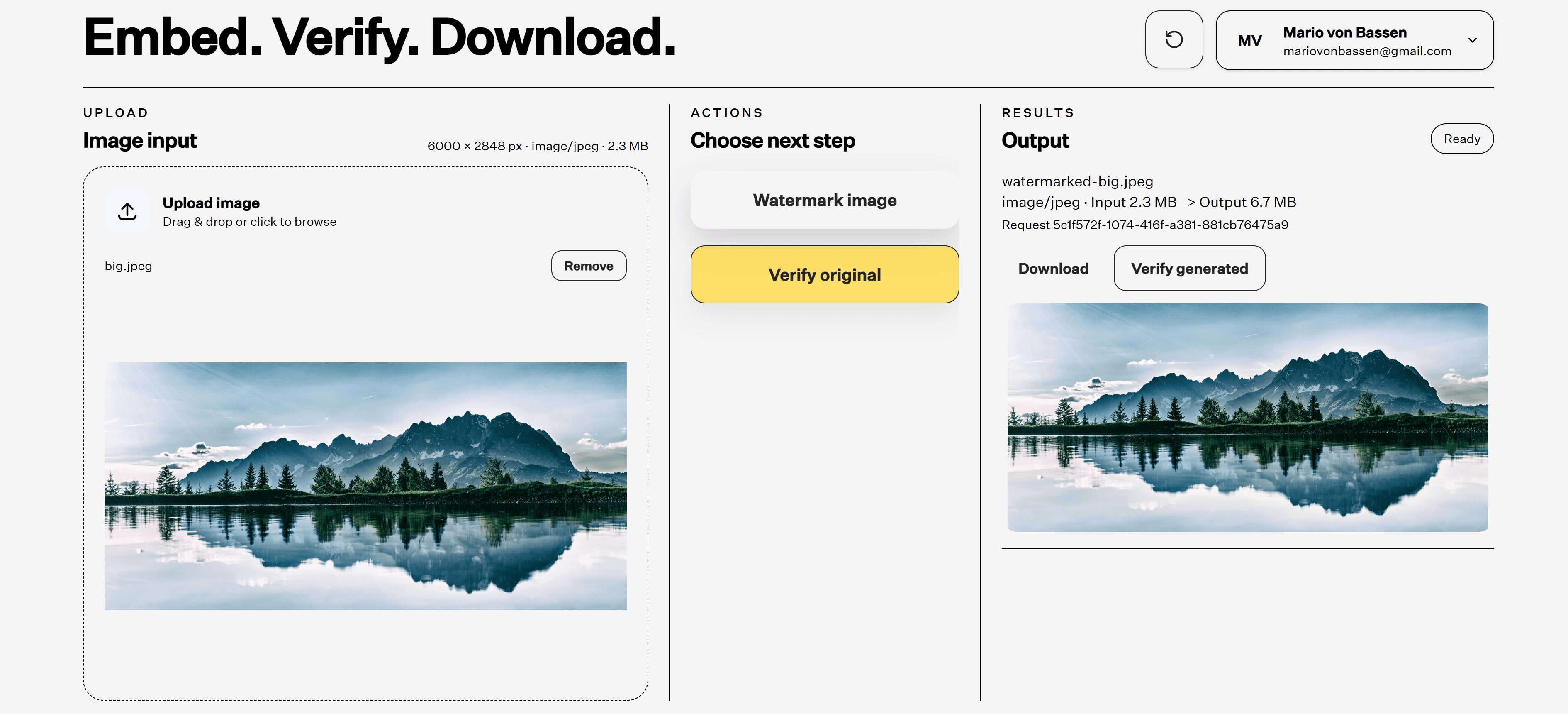 Screenshot of the puit.is demo dashboard upload and verification interface.